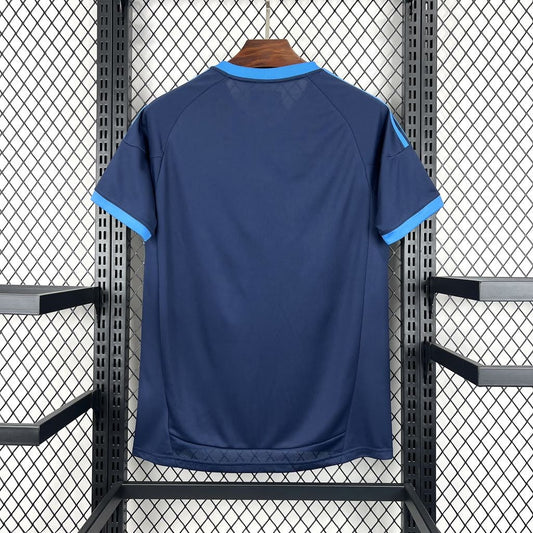 2010/11 Schalke Away