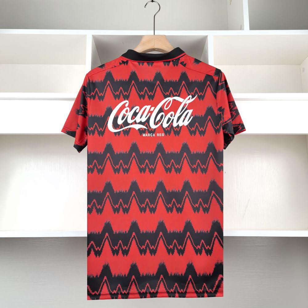 1992/93 Vitória Home
