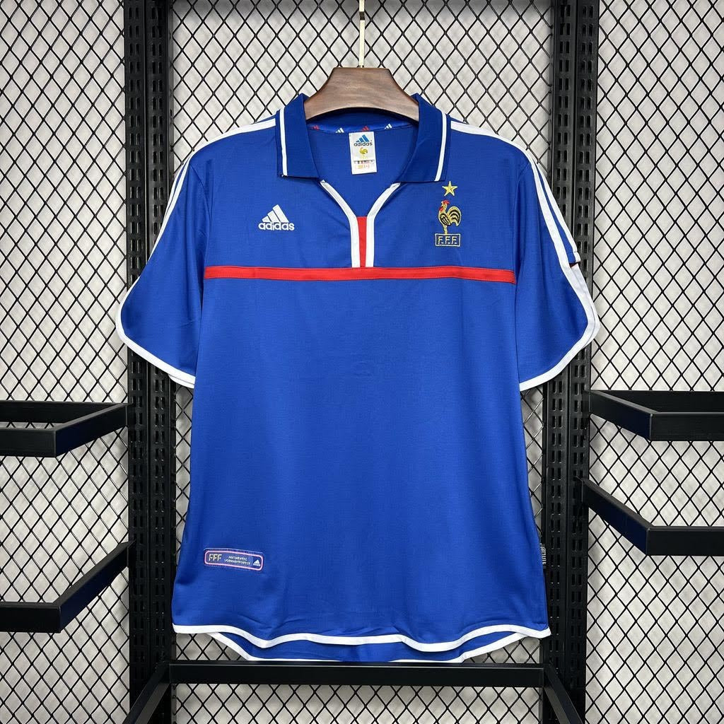 2000 França Home