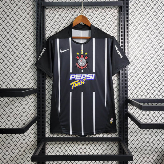 2004/04 Corinthians Away