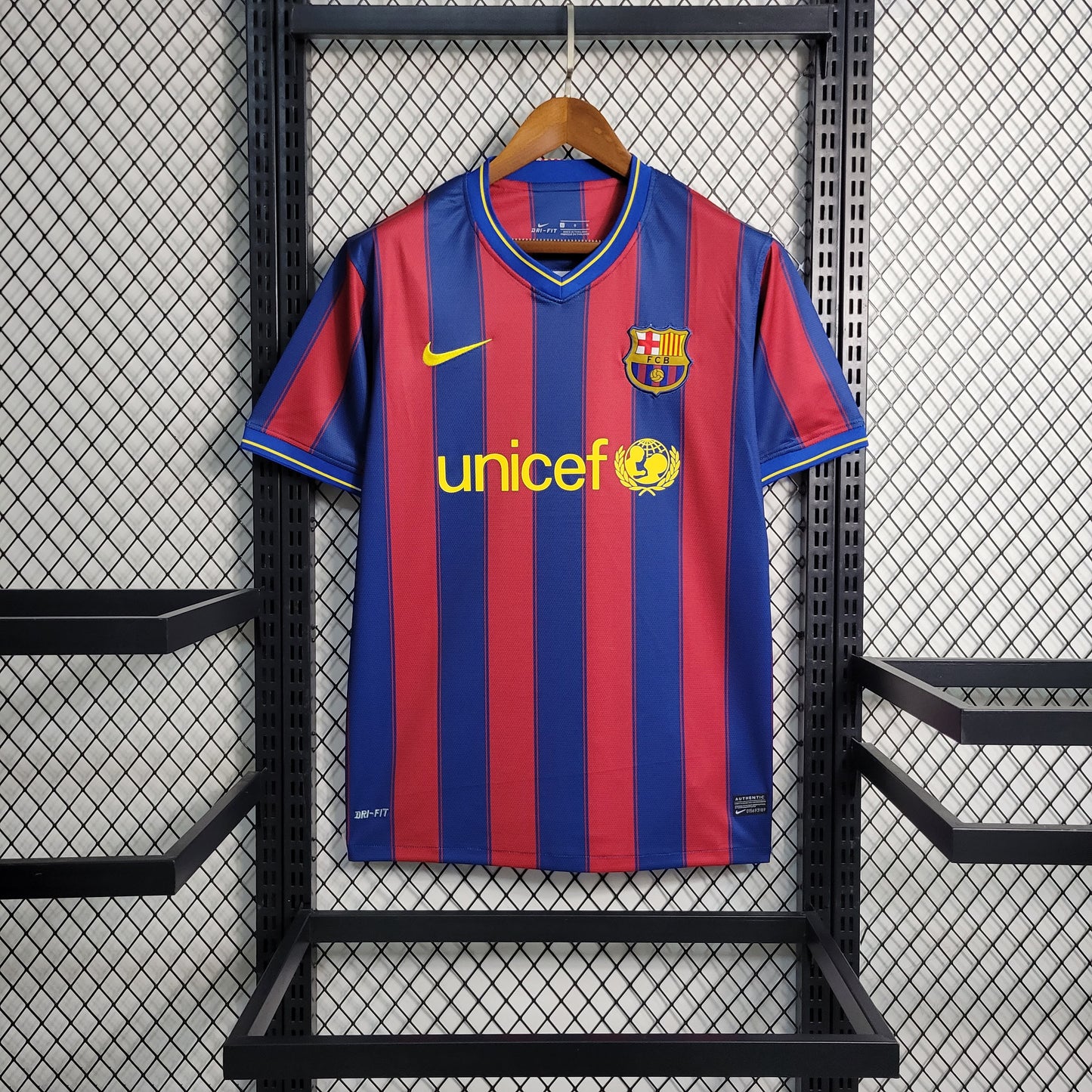 2009/10 Barcelona Home