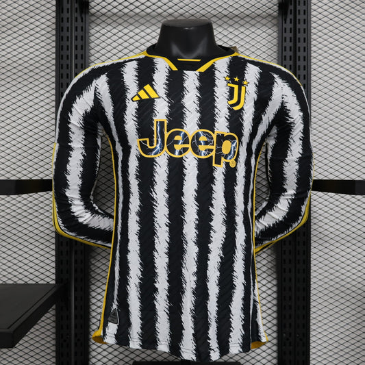 2023/24 Juventus Home Manga Longa - Versão Jogador